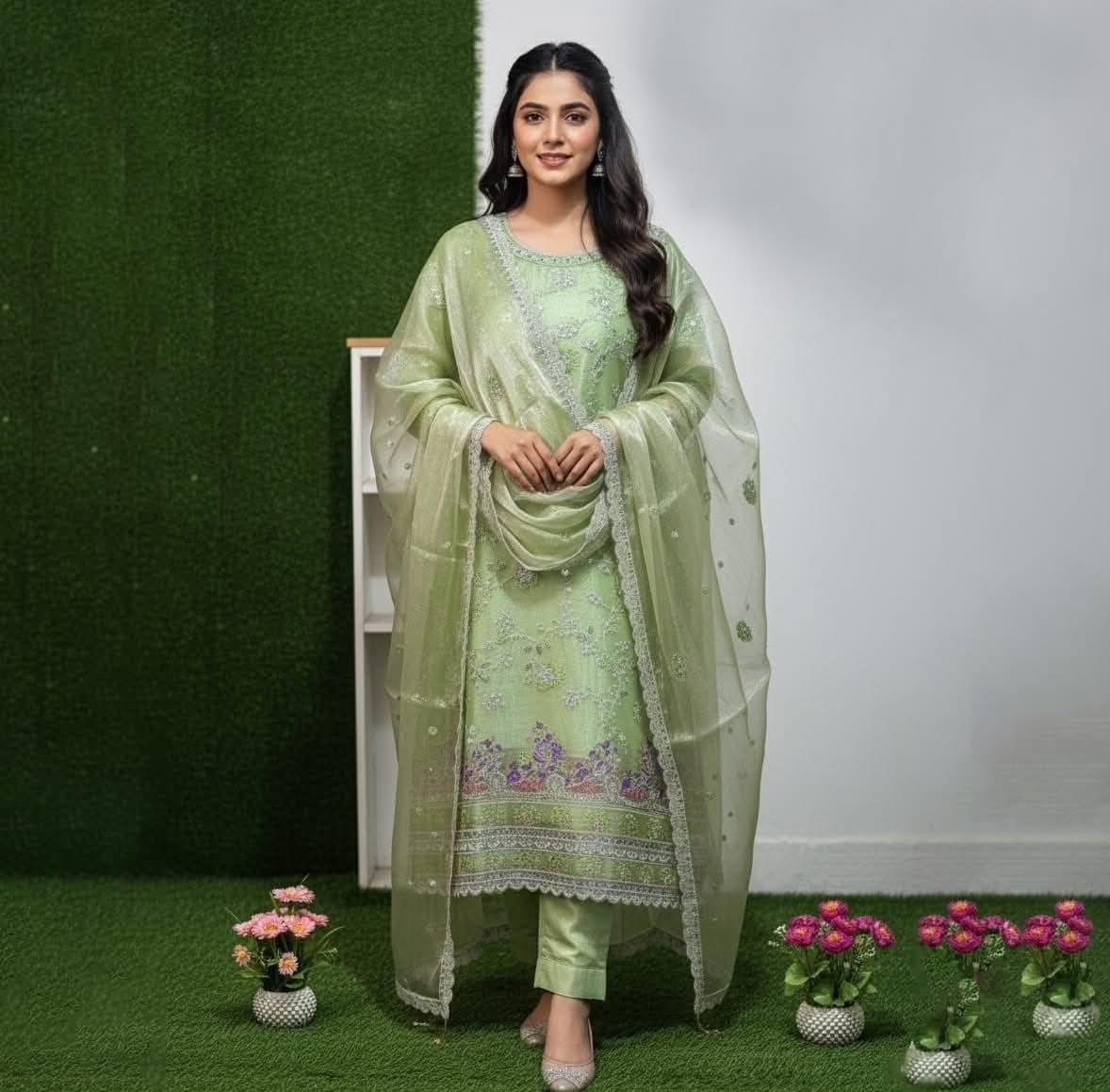 আনরেডি এম্বোডারি পার্টি ড্রেস কোডঃ512